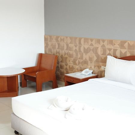 Bansuan Resort Nakhon Sawan Ngoại thất bức ảnh