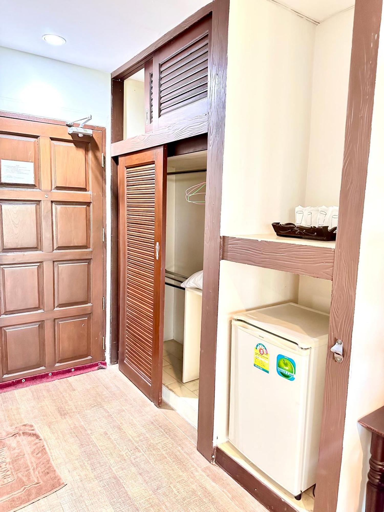Bansuan Resort Nakhon Sawan Ngoại thất bức ảnh