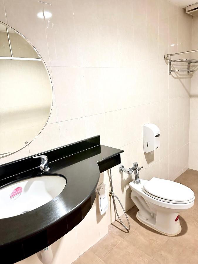 Bansuan Resort Nakhon Sawan Ngoại thất bức ảnh