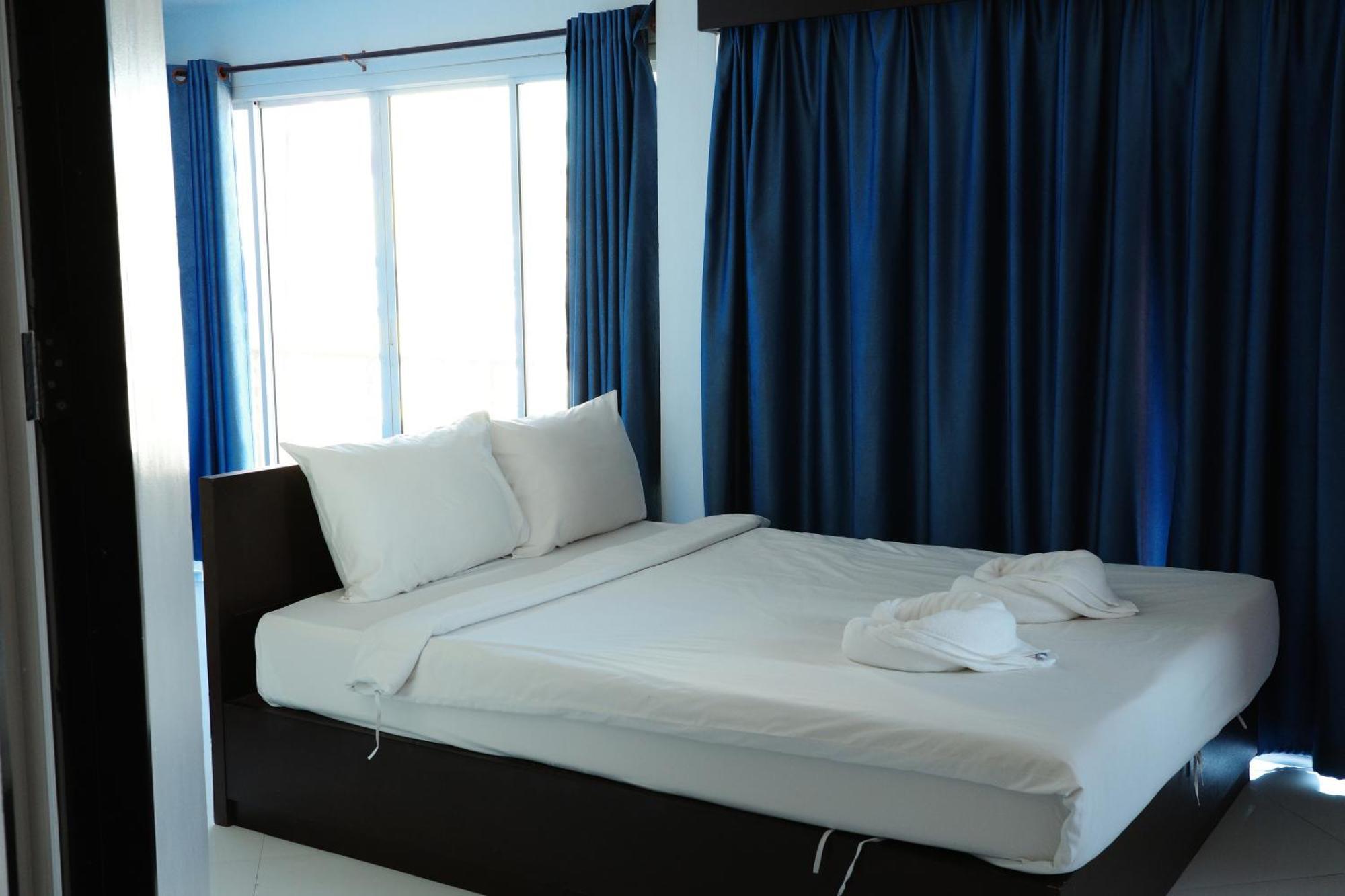 Bansuan Resort Nakhon Sawan Ngoại thất bức ảnh
