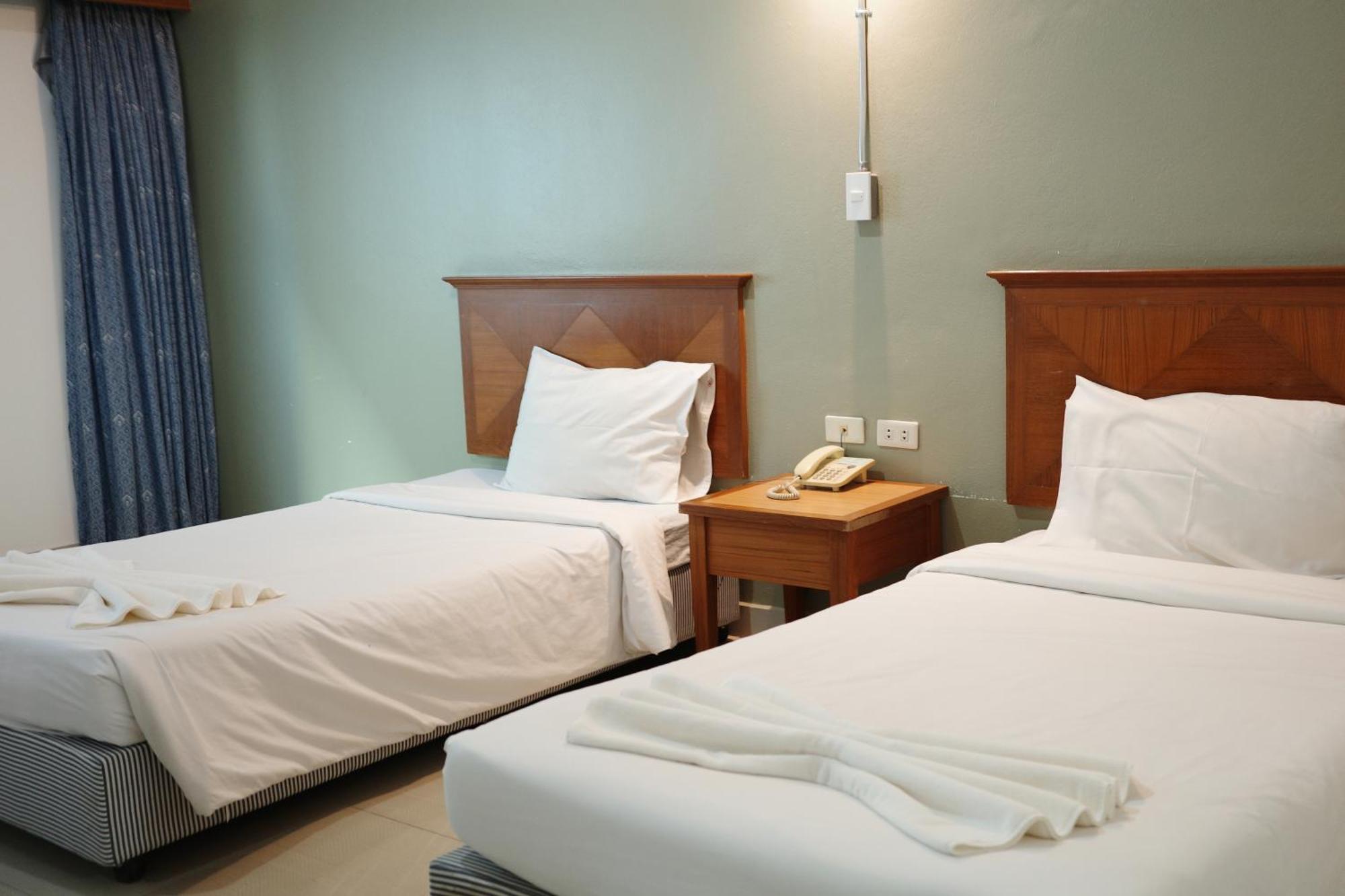 Bansuan Resort Nakhon Sawan Ngoại thất bức ảnh